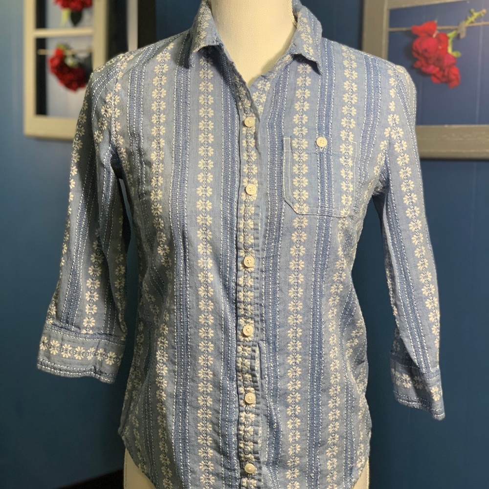 Karen Scott Unique Top! 👀